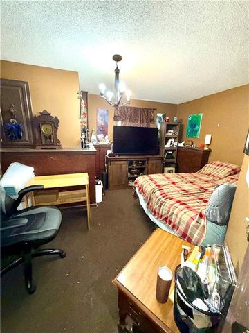 18607 E 20th Terrace N, Independence, MO 64058