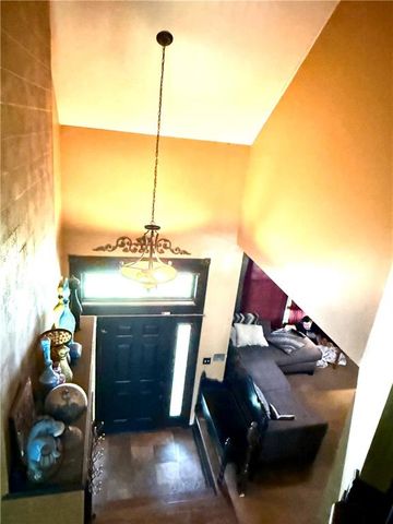 18607 E 20th Terrace N, Independence, MO 64058