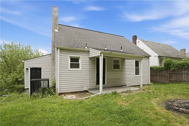 612 Hazel St, West Mifflin, PA 15122