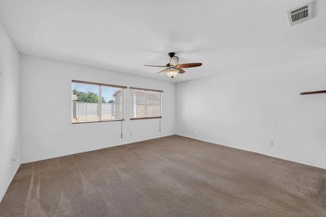 798 Abelia Ln, Perris, CA 92571