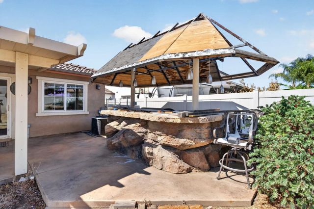 798 Abelia Ln, Perris, CA 92571