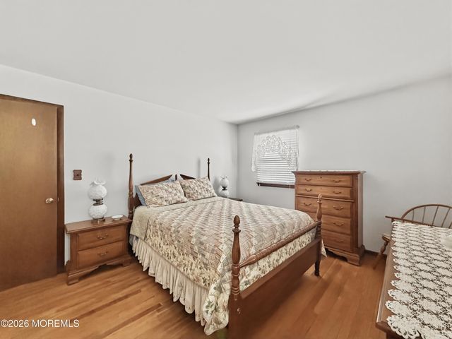 131 Barclay Drive, Point Pleasant, NJ 08742