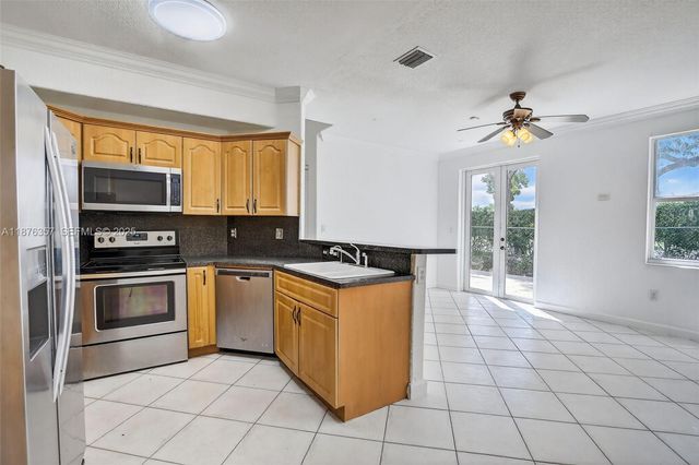 3306 SW 171st Terrace, Miramar, FL 33027