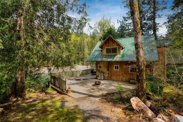 50321 Loop Road, Gold Bar, WA 98251