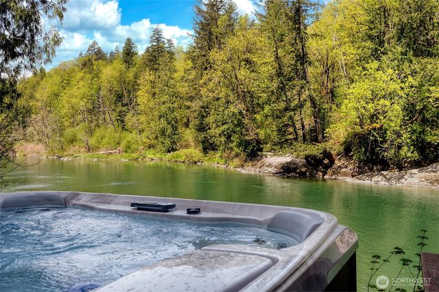 50321 Loop Road, Gold Bar, WA 98251