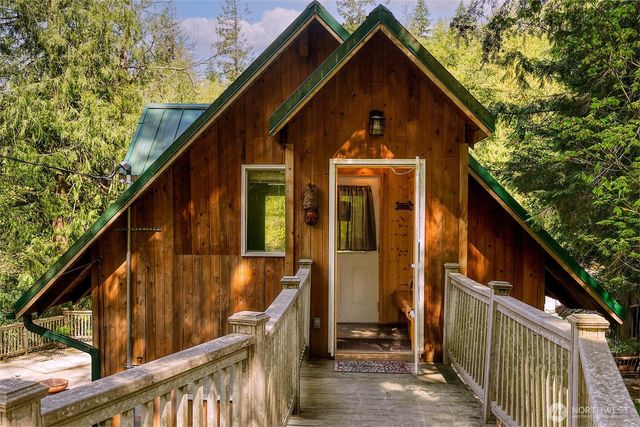 50321 Loop Road, Gold Bar, WA 98251