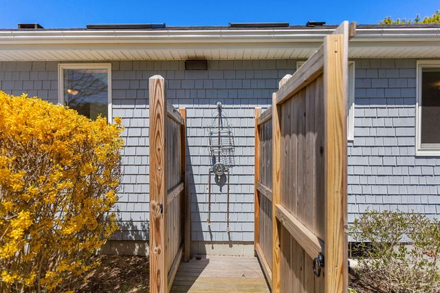 25 Uncle Israel'S Road, Orleans, MA 02653