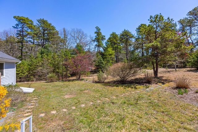 25 Uncle Israel'S Road, Orleans, MA 02653