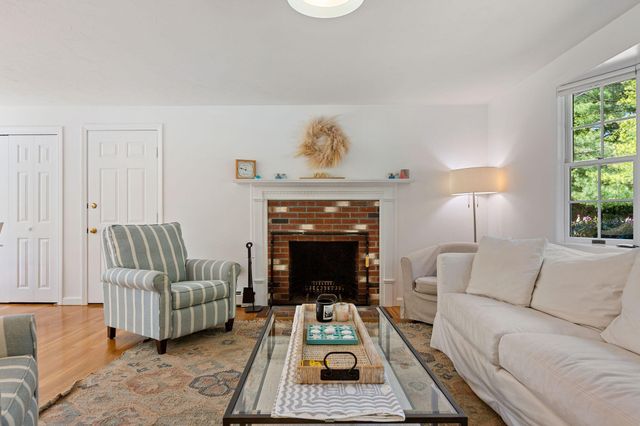 25 Uncle Israel'S Road, Orleans, MA 02653