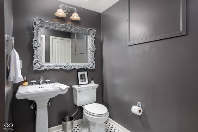 11341 Romeo Place, Fishers, IN 46040