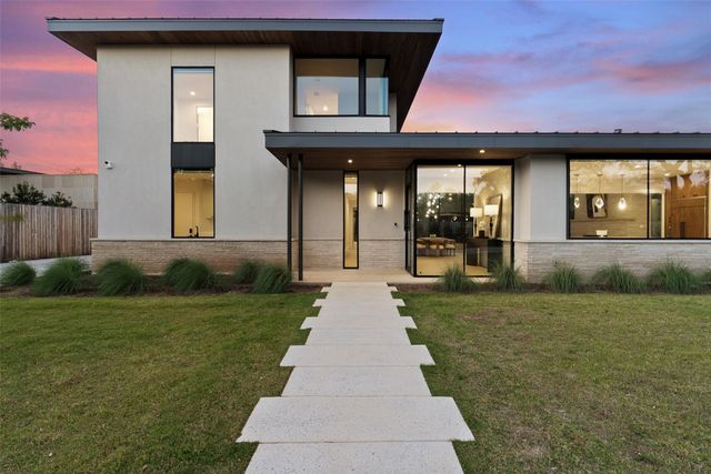 1604 Barclay DR, Austin, TX 78746