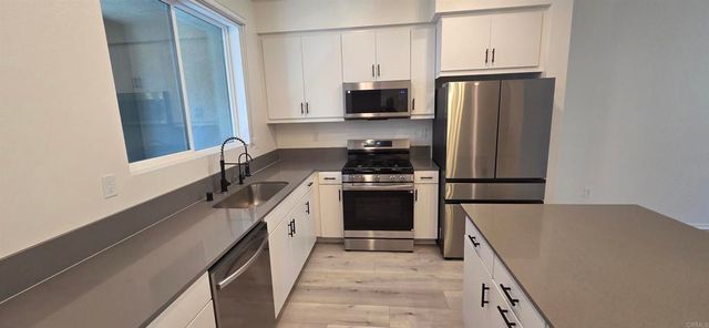 5280 Beachfront 240, San Diego, CA 92154