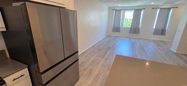 5280 Beachfront 240, San Diego, CA 92154