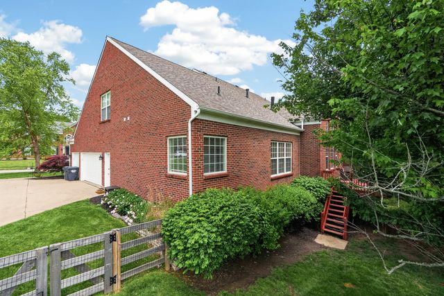 570 Savannah Drive, Walton, KY 41094