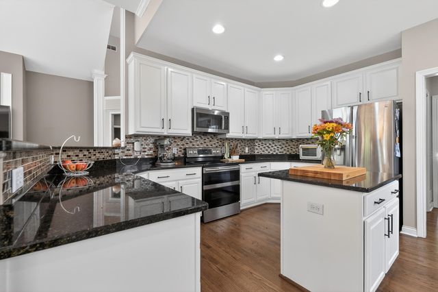 570 Savannah Drive, Walton, KY 41094