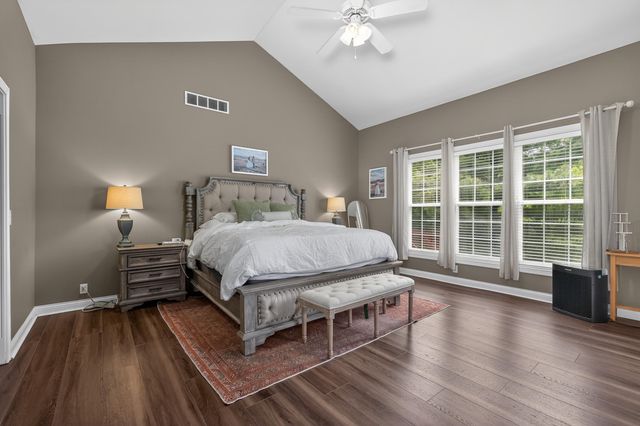 570 Savannah Drive, Walton, KY 41094
