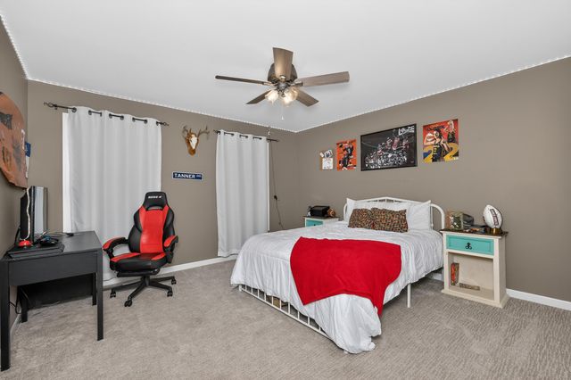 570 Savannah Drive, Walton, KY 41094