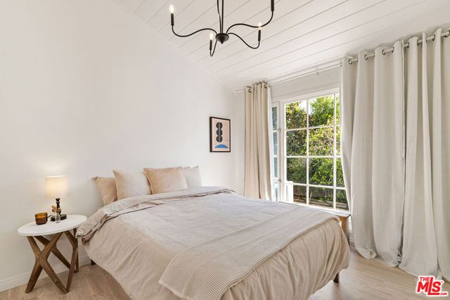 741 N Dillon Street, Los Angeles, CA 90026