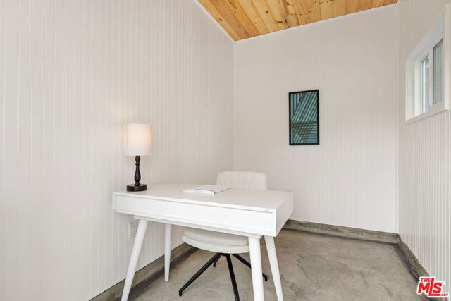 741 N Dillon Street, Los Angeles, CA 90026