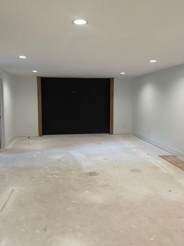 3212 N Bedford Ct, Wichita, KS 67226