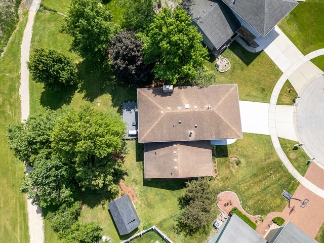 926 Holliston Court, Schaumburg, IL 60193
