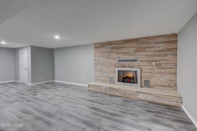 13200 Oregon Lane, Neosho, MO 64850