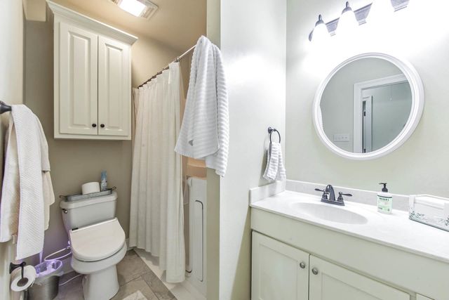 161 Lake Accardo Avenue, Thibodaux, LA 70301