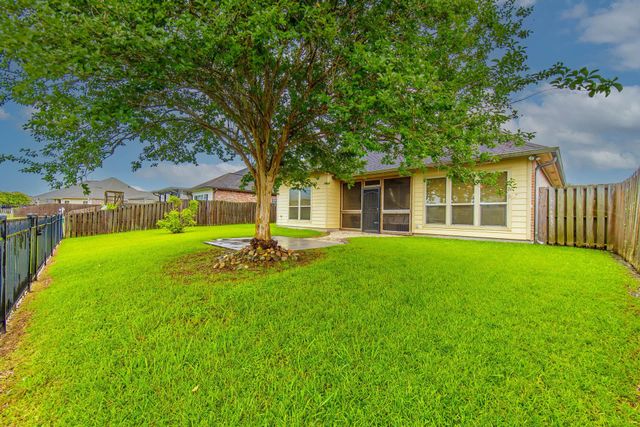 161 Lake Accardo Avenue, Thibodaux, LA 70301