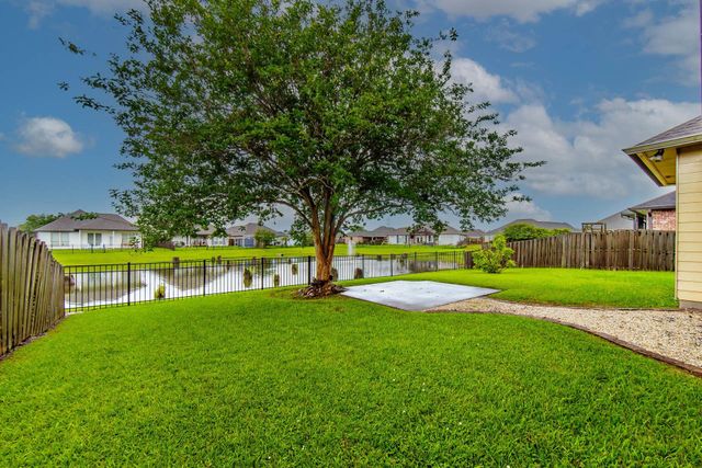 161 Lake Accardo Avenue, Thibodaux, LA 70301