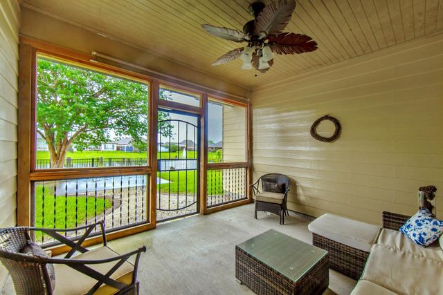 161 Lake Accardo Avenue, Thibodaux, LA 70301