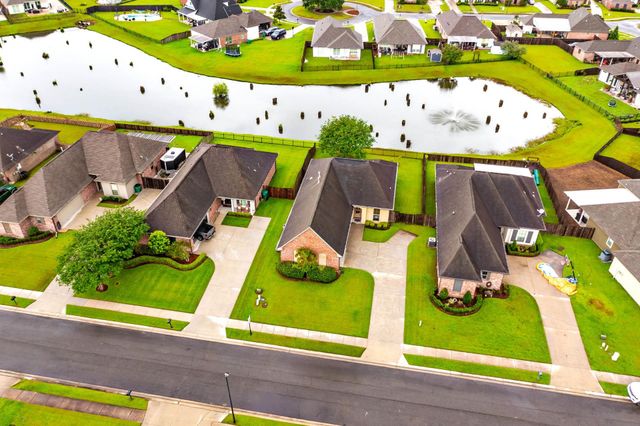 161 Lake Accardo Avenue, Thibodaux, LA 70301