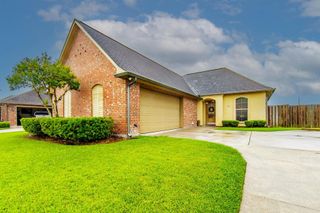 161 Lake Accardo Avenue, Thibodaux, LA 70301