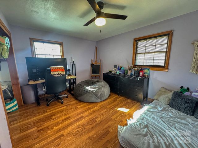 195 S Claybon Drive, Advance, NC 27006