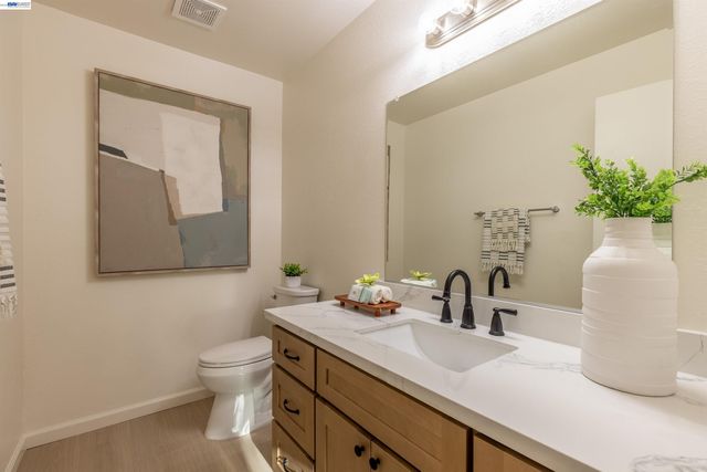 5416 Moonflower Way, Livermore, CA 94551