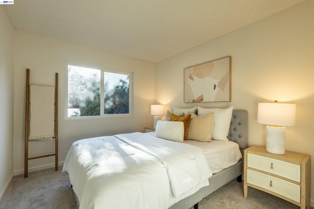 5416 Moonflower Way, Livermore, CA 94551