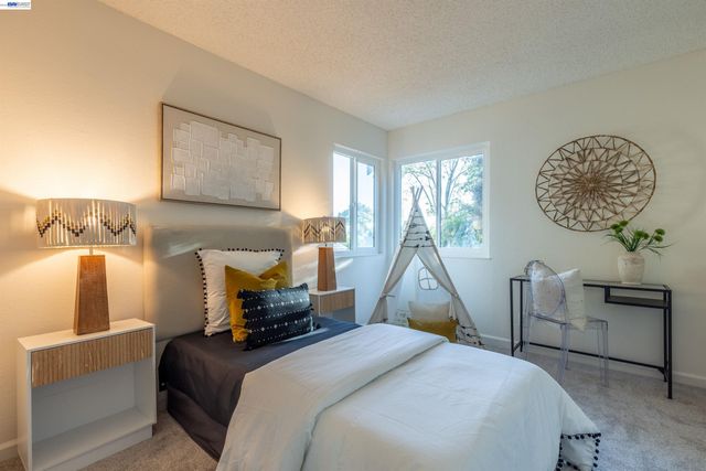 5416 Moonflower Way, Livermore, CA 94551