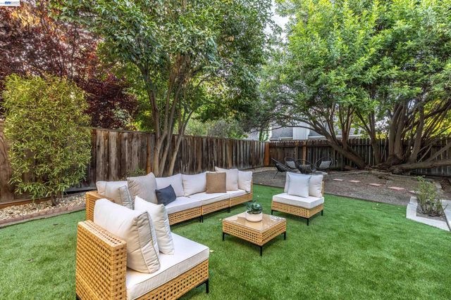 5416 Moonflower Way, Livermore, CA 94551