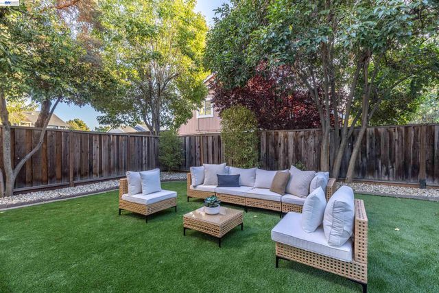 5416 Moonflower Way, Livermore, CA 94551