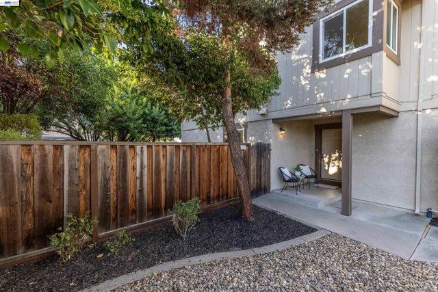 5416 Moonflower Way, Livermore, CA 94551
