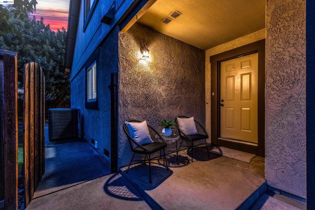 5416 Moonflower Way, Livermore, CA 94551
