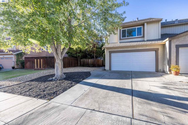 5416 Moonflower Way, Livermore, CA 94551