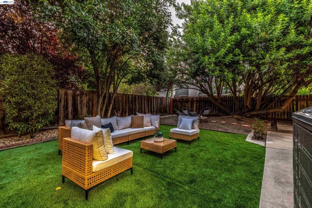 5416 Moonflower Way, Livermore, CA 94551
