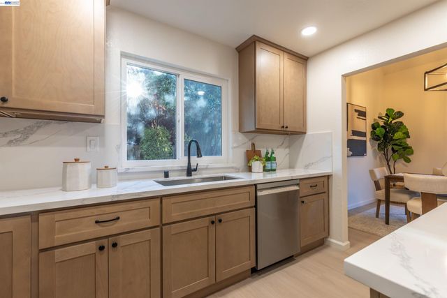 5416 Moonflower Way, Livermore, CA 94551