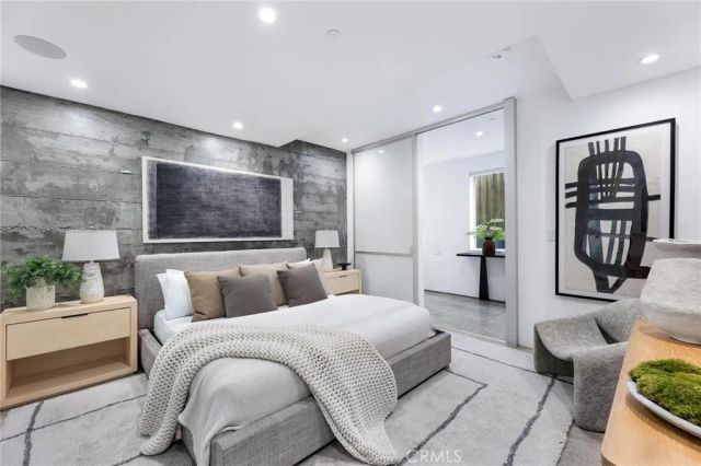 2434 Manhattan Avenue, Hermosa Beach, CA 90254