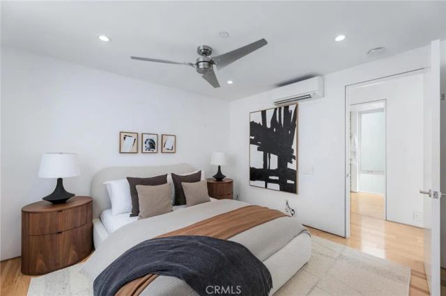 2434 Manhattan Avenue, Hermosa Beach, CA 90254