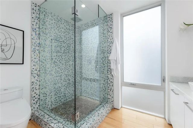 2434 Manhattan Avenue, Hermosa Beach, CA 90254