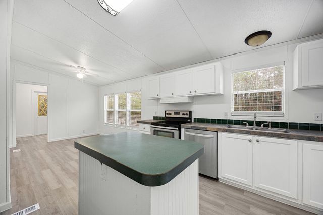 16330 Hill Country Court, Conroe, TX 77302