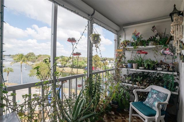 16450 Miami Dr 503, North Miami Beach, FL 33162