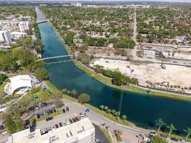 16450 Miami Dr 503, North Miami Beach, FL 33162