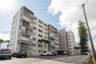 16450 Miami Dr 503, North Miami Beach, FL 33162